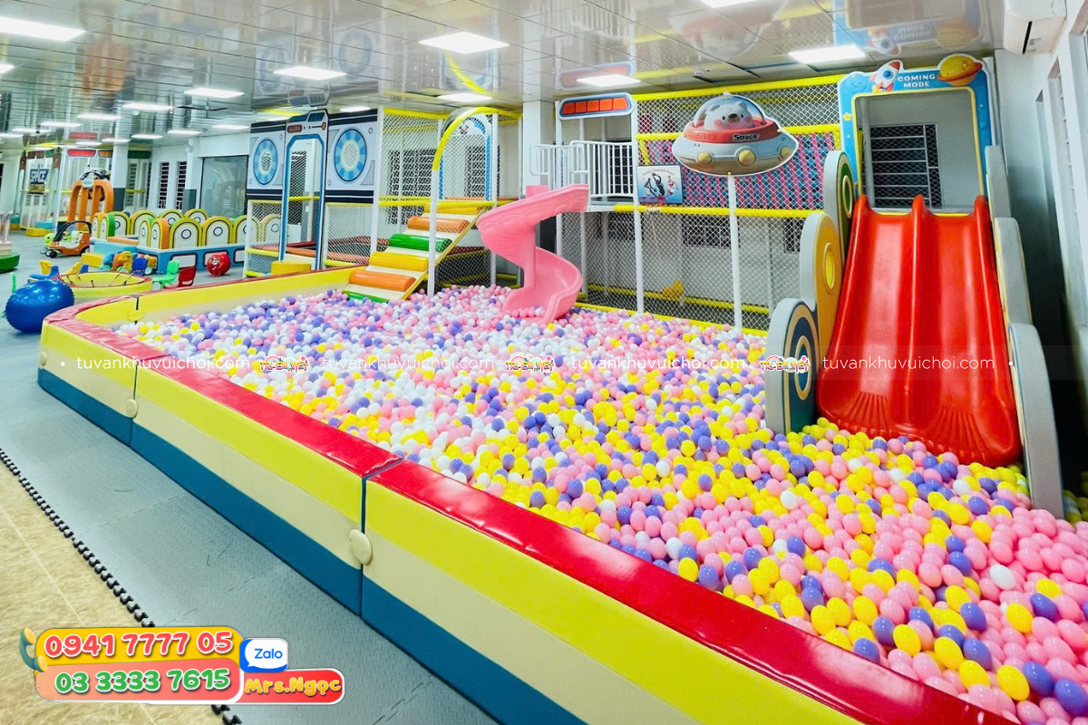 Cách tính số lượng bóng cần mua cho diện tích hồ banh.jpg