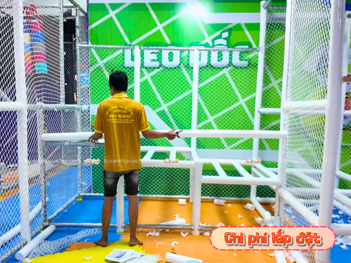 Chi phí cho đội ngũ thi công và lắp đặt các thiết bị theo đúng bản thiết kế